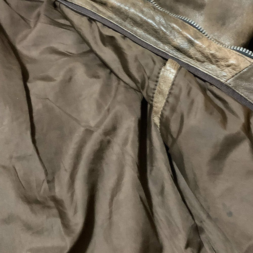 Unisex leather jacket size large - Picture 6 of 13